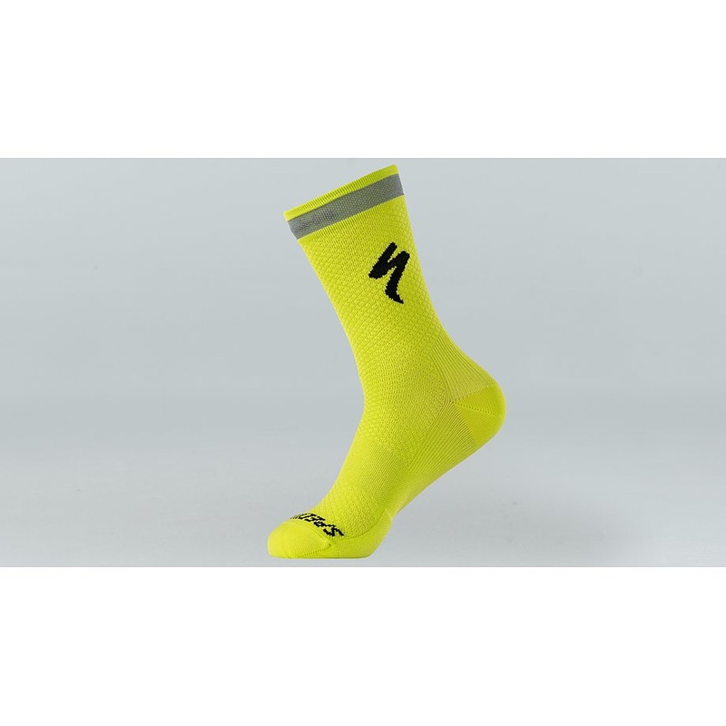 Specialized soft air reflective tall sock hyper green m