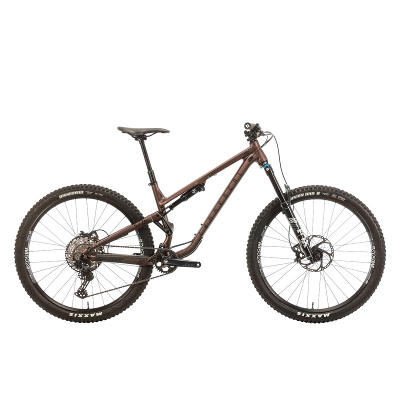 Commencal Meta TR Mountain Bike – 2023, Medium
