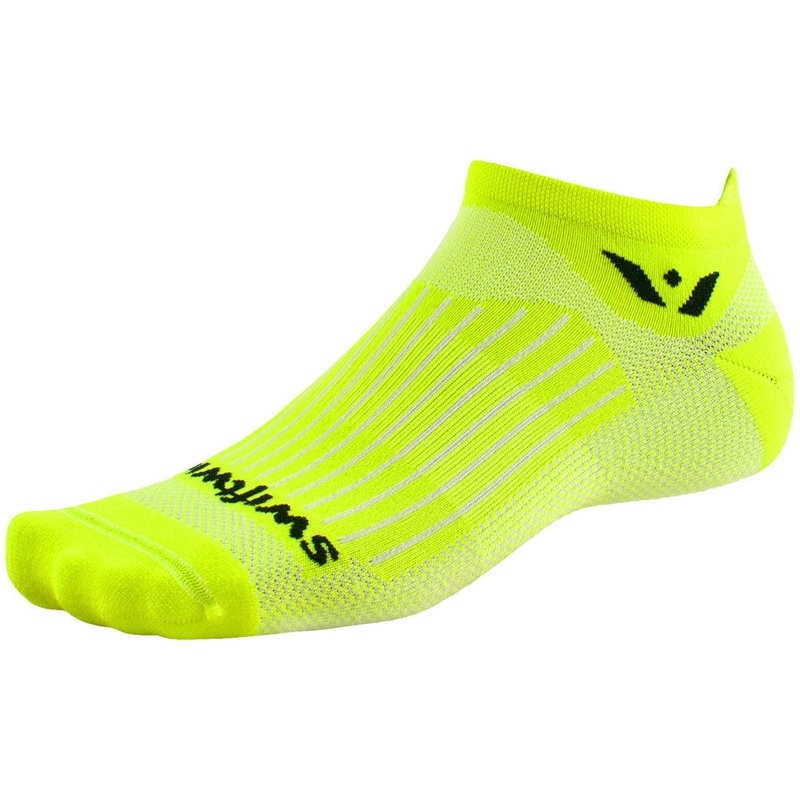 Swiftwick Aspire No Show Socks – Hi-Viz Yellow Medium