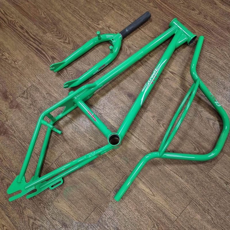 Skyway Street Beat Frame / Fork / Bars Green