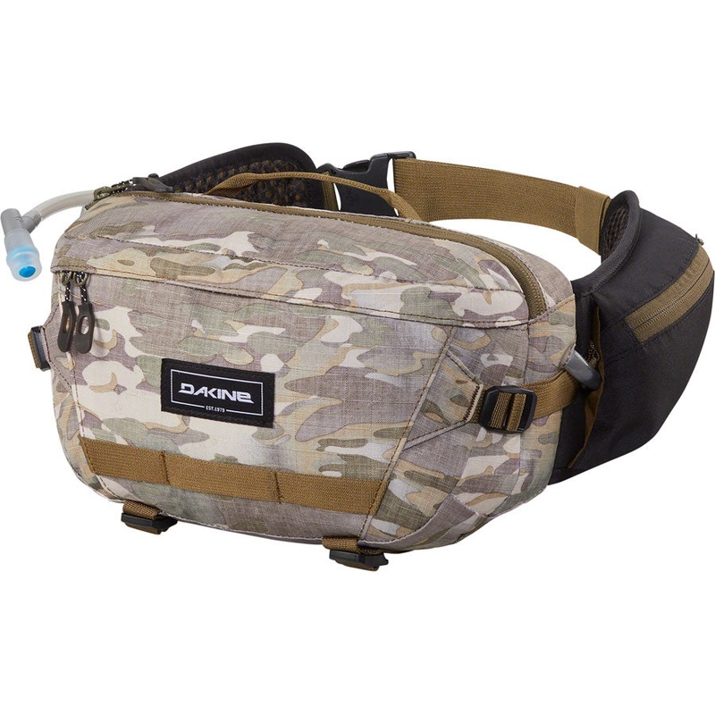 Dakine Hot Laps Waist Pack – 5L/70oz Reservoir Vintage Camo