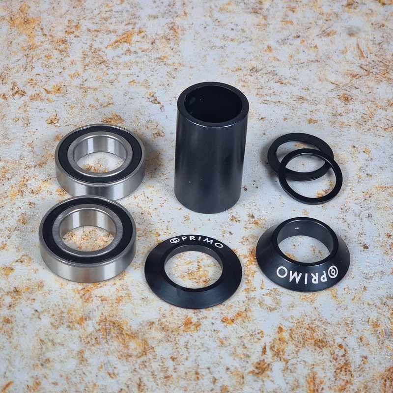 Primo Mid Bottom Bracket Black