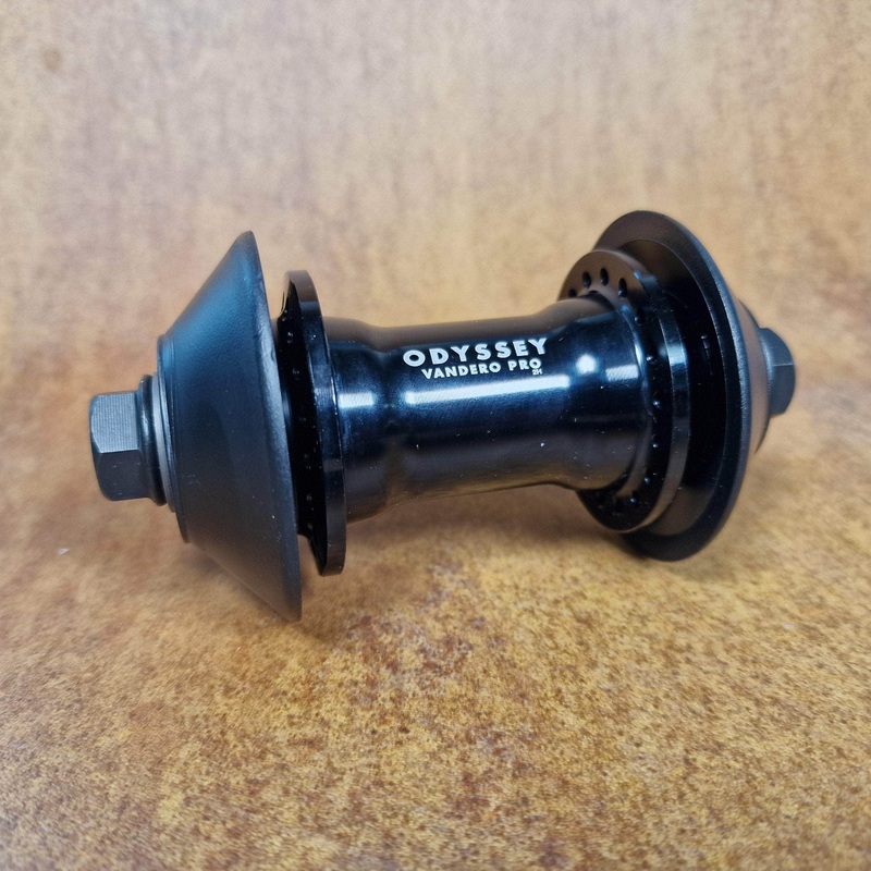 Odyssey Vandero Pro Front Hub
