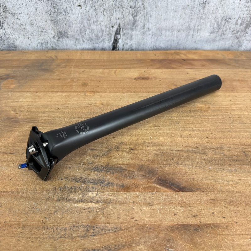 Light Use! Roval Alpinist 12mm Setback 27.2mm x 300mm Carbon Bike Seatpost 136g