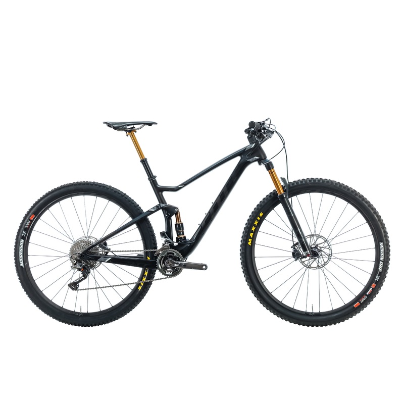Scott Spark 900 Premium Mountain Bike – 2017, Medium