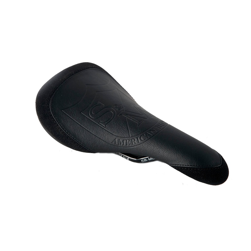 S&M SHIELD RAILED SEAT BLACK LEATHER