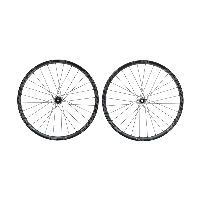 Bontrager Line Pro 30 Carbon Tubeless 29″ Wheelset