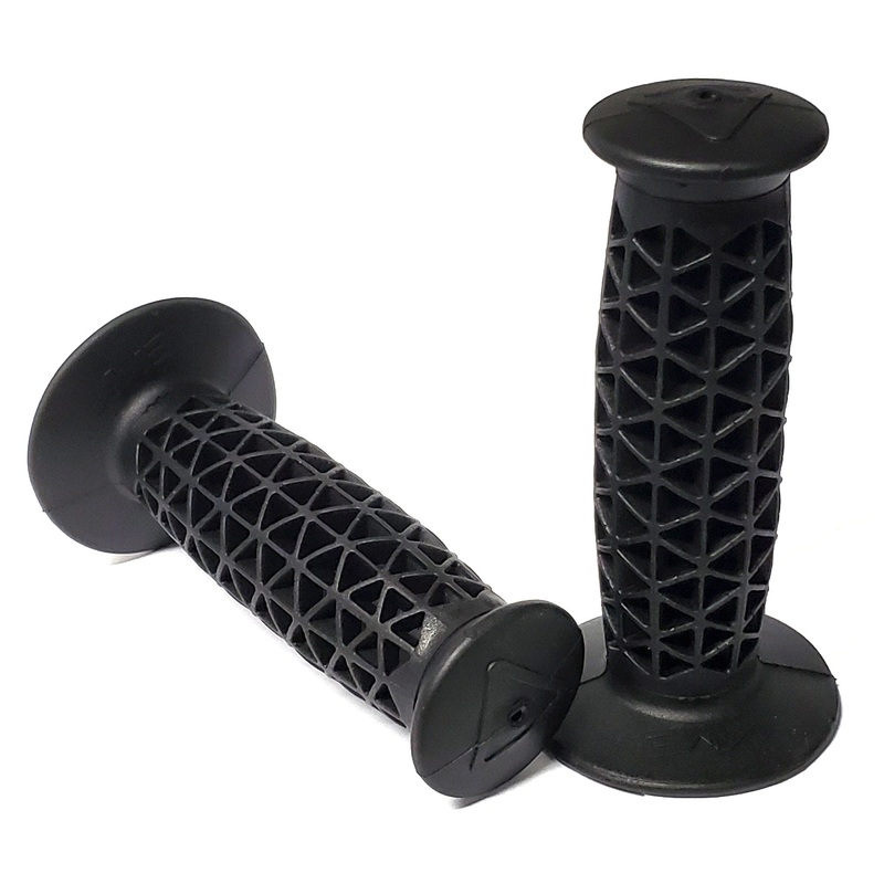AME SuperSoft Flanged BMX Grips – Flanged – Black – USA Made