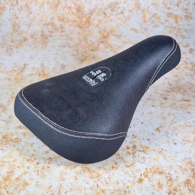 Haro Fat Pivotal Seat Black