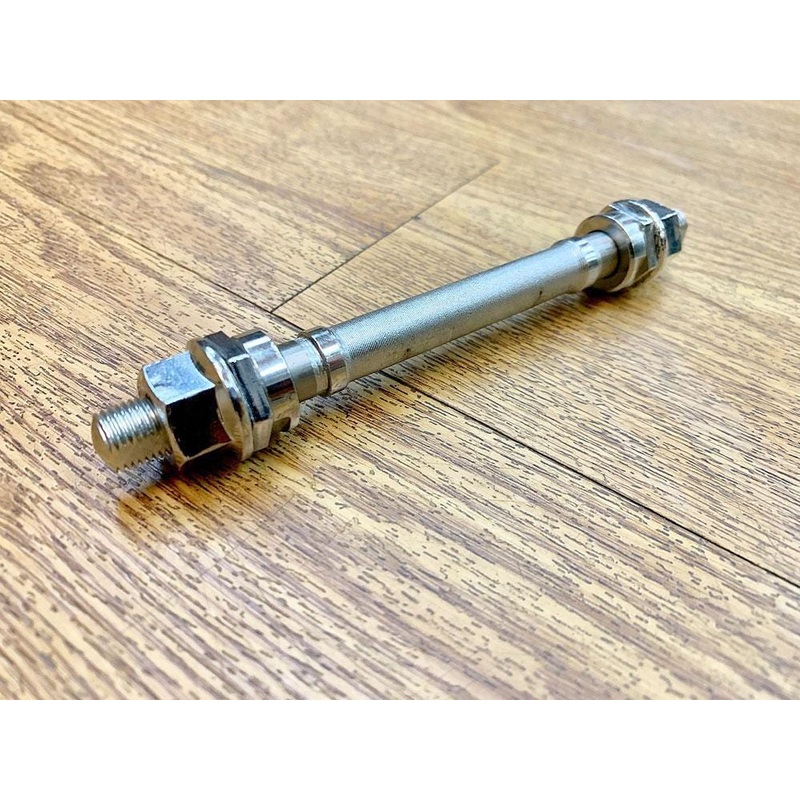 Suzue Front Axle Hub Sealed