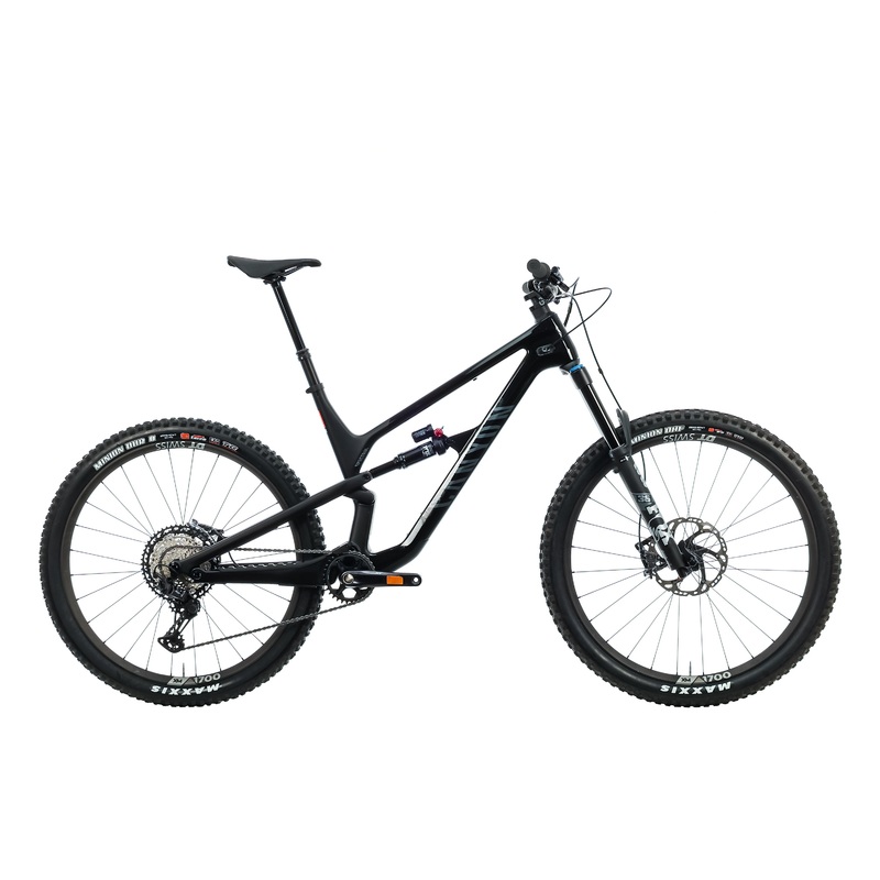 Canyon Spectral 29 CF 8 Mountain Bike – 2021, X-Large