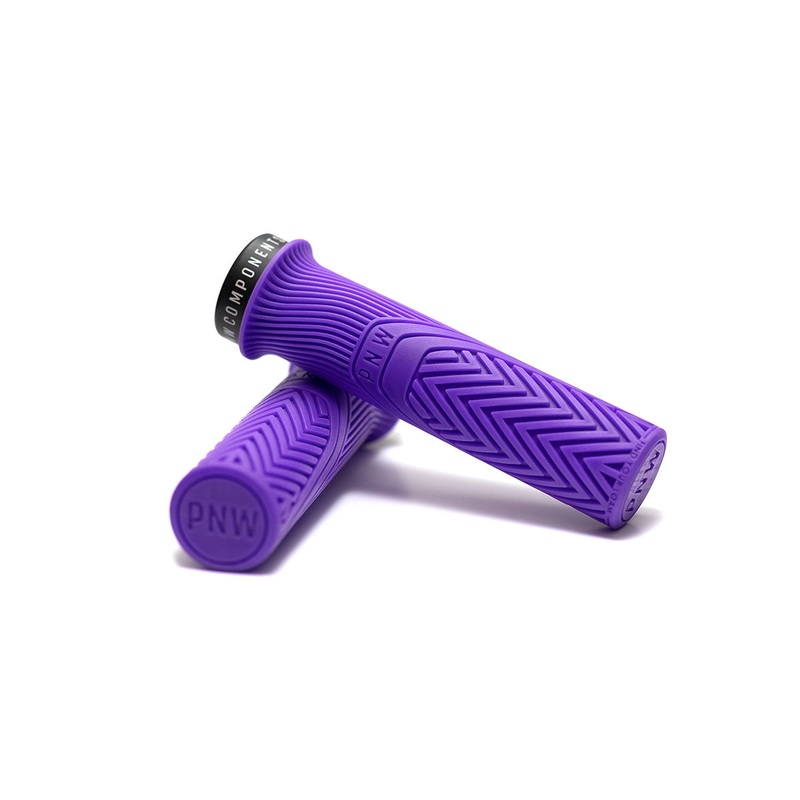 PNW Loam Grip XL, Fruit Snacks