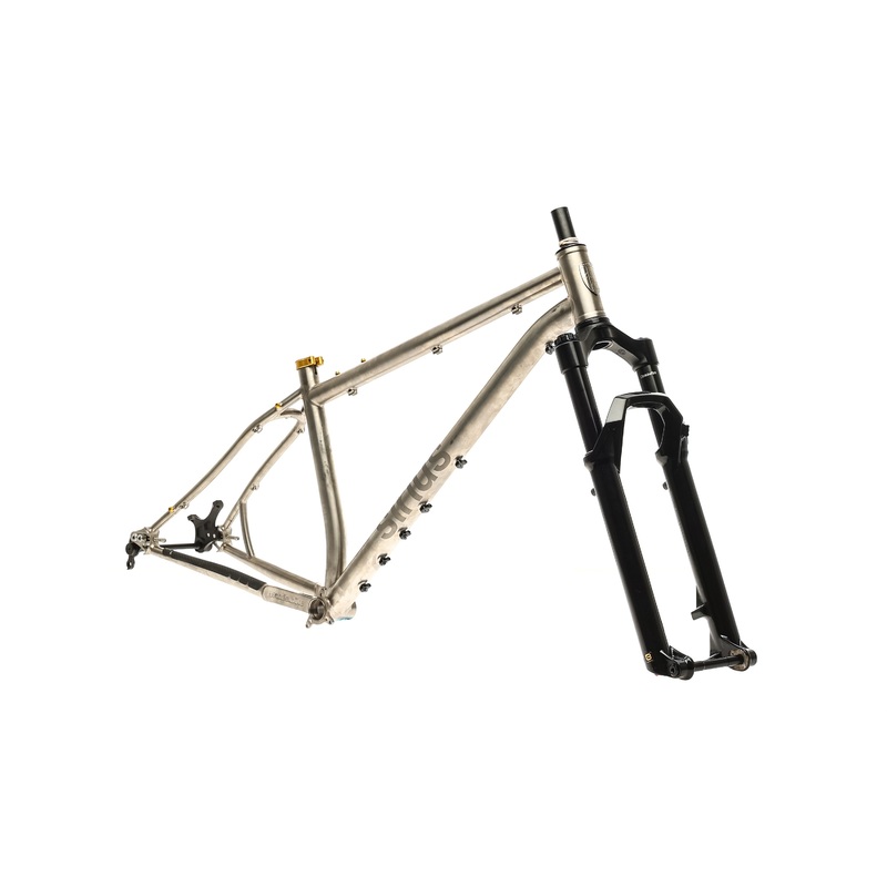 Pipedream Cycles Moxie Sirius S6 Ti Medium (Long) Frameset