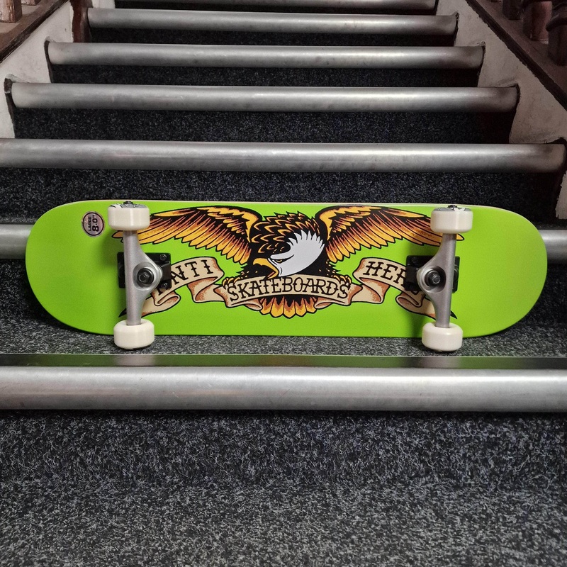 Anti Hero Classic Eagle 8.0″ Green Complete Skateboard