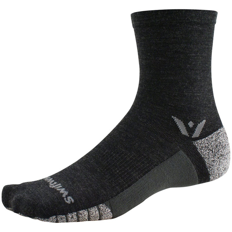 Swiftwick Flite XT Trail Five Socks – 5 inch, Coal, Small