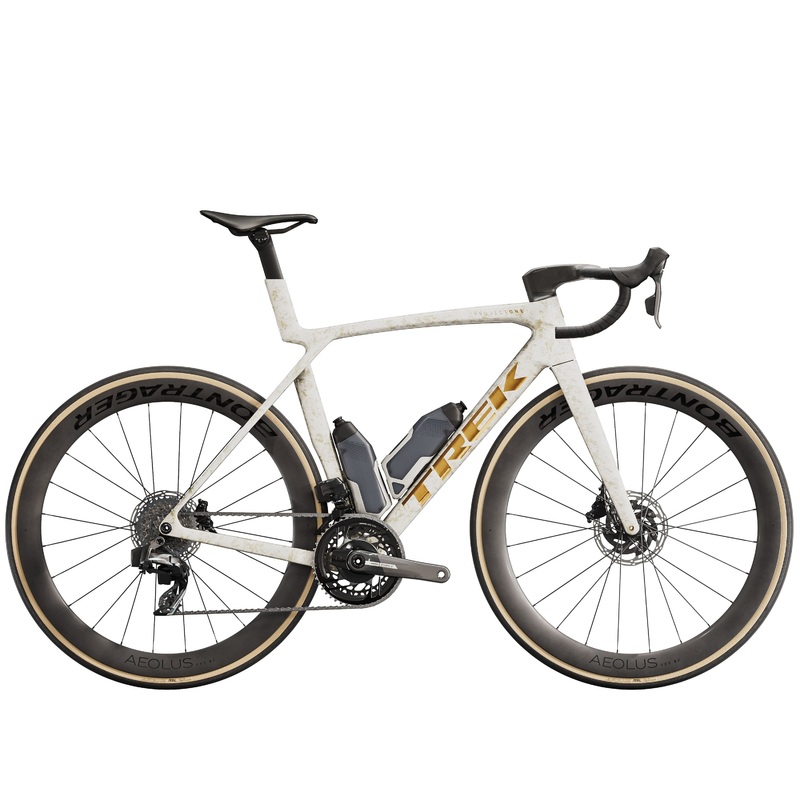Madone SLR 7 AXS XL Era White/Supernova Marble